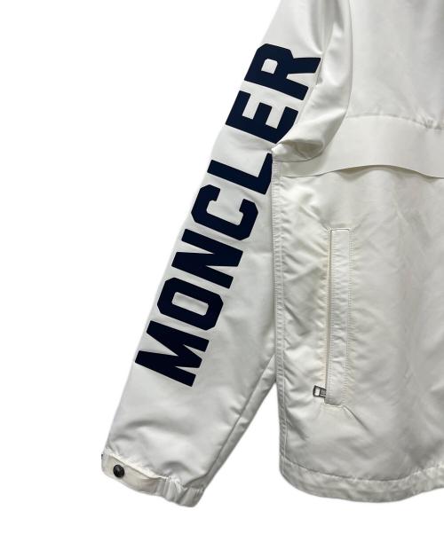 MONCLER（モンクレール）MONCLER (モンクレール) ジャケット ホワイト サイズ:2の古着・服飾アイテム