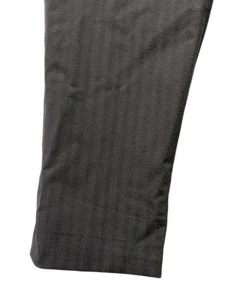 PRADA（プラダ）PRADA (プラダ) パンツ グレー サイズ:Sの古着・服飾アイテム