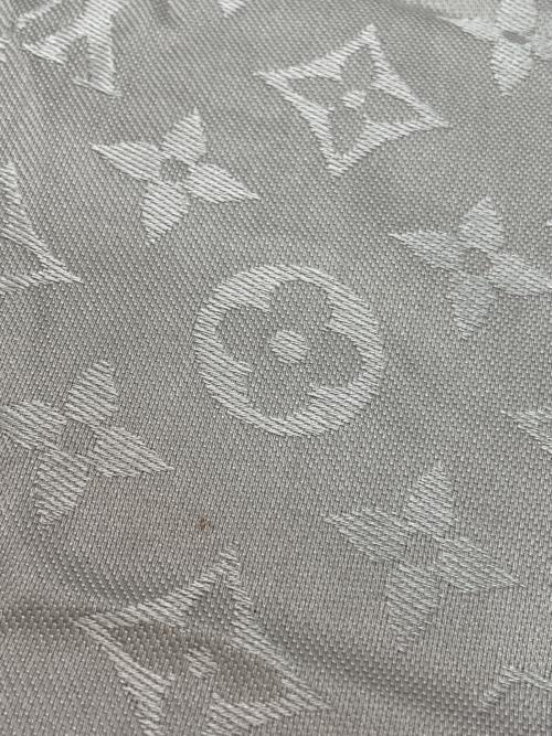 LOUIS VUITTON（ルイ ヴィトン）LOUIS VUITTON (ルイ ヴィトン) ショール グレーの古着・服飾アイテム