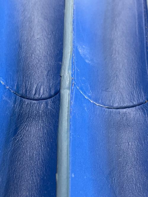 IL BISONTE（イル ビゾンテ）IL BISONTE (イル ビゾンテ) ショルダーバッグ ブルーの古着・服飾アイテム