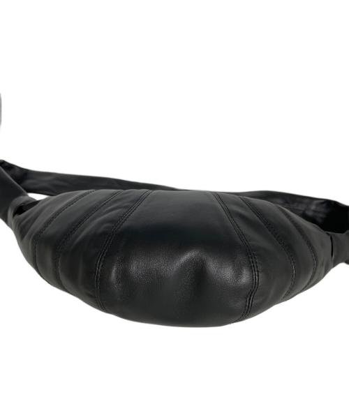 LEMAIRE（ルメール）LEMAIRE (ルメール) スモールクロワッサンバッグ ブラックの古着・服飾アイテム