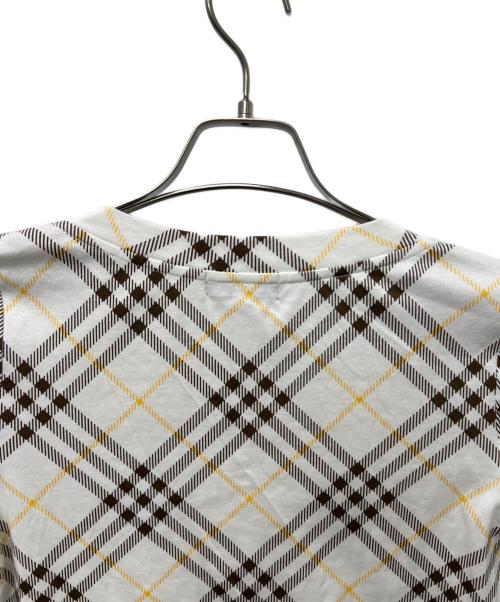 BURBERRY BLUE LABEL（バーバリーロンドンブルーレーベル）BURBERRY BLUE LABEL (バーバリーロンドンブルーレーベル) Tシャツ ブラウン×イエロー サイズ:38の古着・服飾アイテム