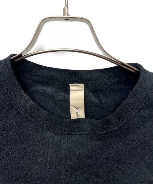 SHINYA KOZUKA（シンヤコズカ）SHINYA KOZUKA (シンヤコズカ) Tシャツ ブラック サイズ:Mの古着・服飾アイテム