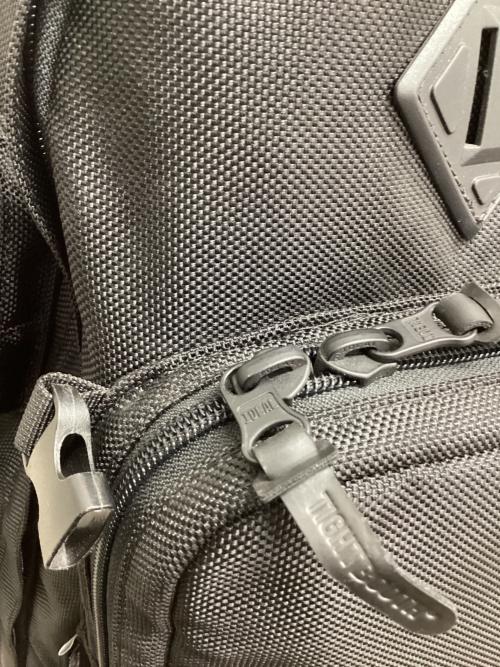 TIGHTBOOTH PRODUCTION（タイトブースプロダクション）TIGHTBOOTH PRODUCTION (タイトブースプロダクション) リュック ブラックの古着・服飾アイテム