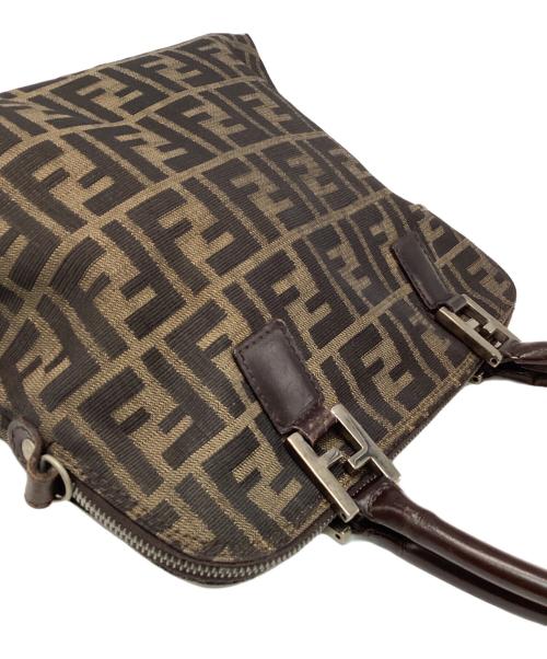 FENDI（フェンディ）FENDI (フェンディ) ハンドバッグ ブラウンの古着・服飾アイテム