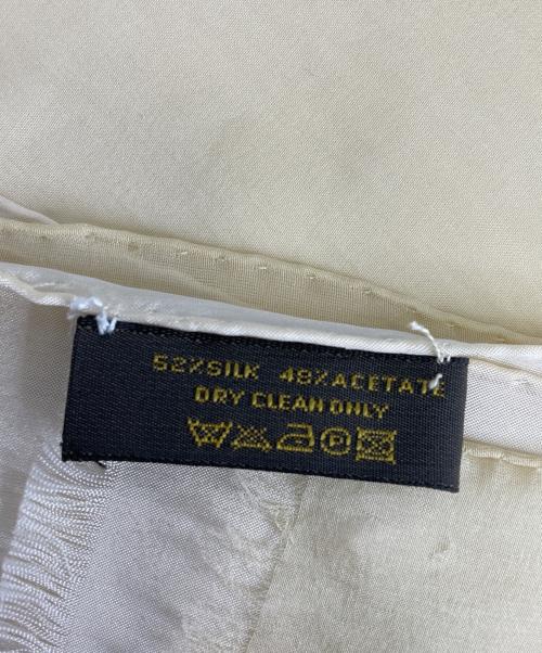 LOUIS VUITTON（ルイ ヴィトン）LOUIS VUITTON (ルイ ヴィトン) シルクスカーフ ベージュの古着・服飾アイテム