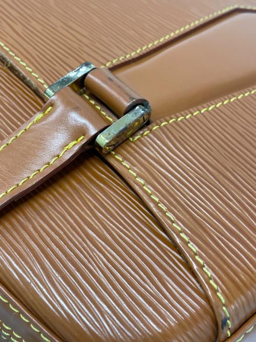 LOUIS VUITTON（ルイ ヴィトン）LOUIS VUITTON (ルイ ヴィトン) セミショルダーバッグ ブラウンの古着・服飾アイテム