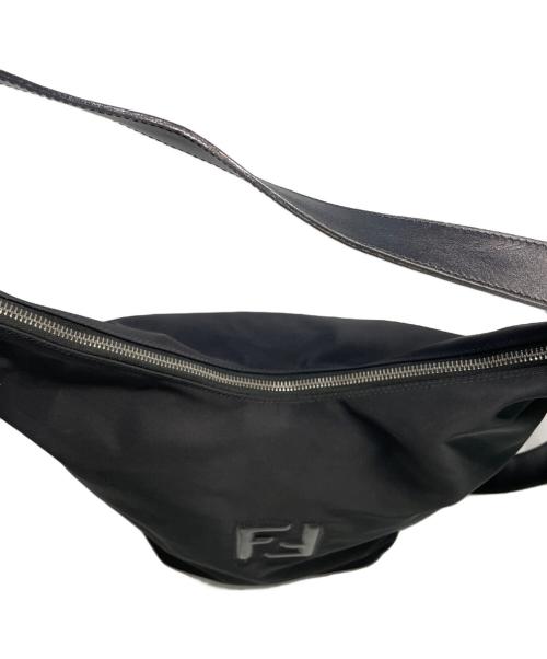 FENDI（フェンディ）FENDI (フェンディ) ワンショルダーバッグ ブラックの古着・服飾アイテム