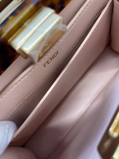 FENDI（フェンディ）FENDI (フェンディ) 2WAYバッグ ピンクの古着・服飾アイテム