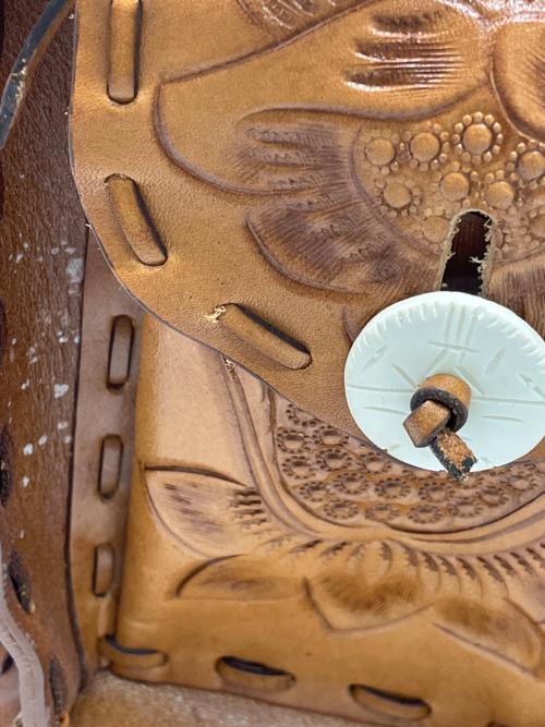 cawing tribes（カービングトライブス）cawing tribes (カービングトライブス) ハンドバッグ ブラウンの古着・服飾アイテム