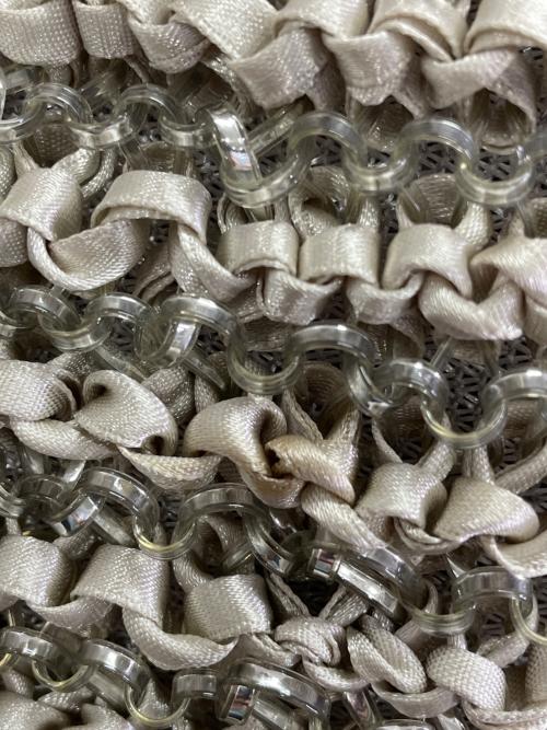 ANTEPRIMA（アンテプリマ）ANTEPRIMA (アンテプリマ) サテンワイヤートートバッグ グレージュの古着・服飾アイテム