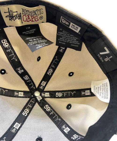New Era（ニューエラ）New Era (ニューエラ) stussy (ステューシー) キャップ ベージュ×ブラックの古着・服飾アイテム