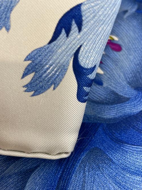 HERMES（エルメス）HERMES (エルメス) シルクスカーフ ライトグレーの古着・服飾アイテム