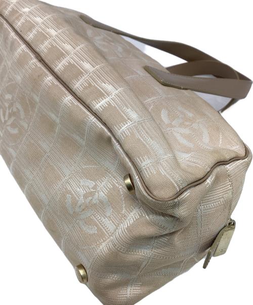 CHANEL（シャネル）CHANEL (シャネル) バッグ ベージュの古着・服飾アイテム