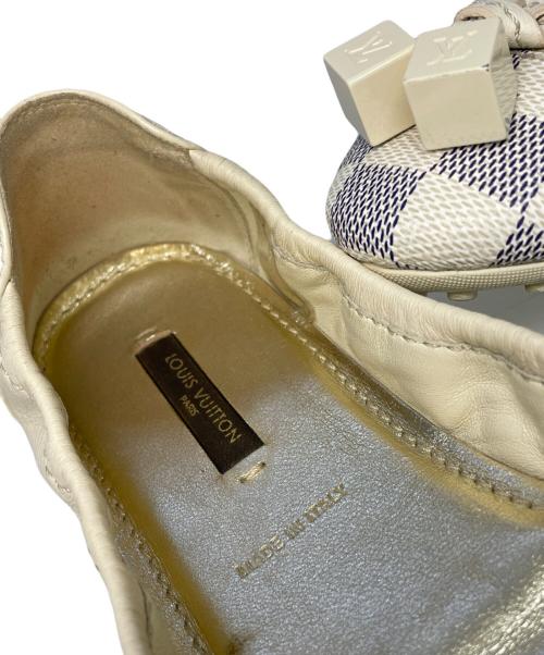 LOUIS VUITTON（ルイ ヴィトン）LOUIS VUITTON (ルイ ヴィトン) バレエシューズ ベージュ サイズ:36 1/2の古着・服飾アイテム