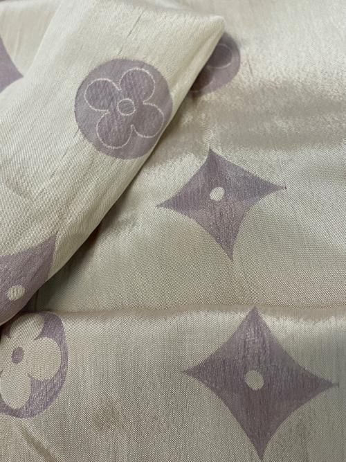 LOUIS VUITTON（ルイ ヴィトン）LOUIS VUITTON (ルイ ヴィトン) ストール ブラウンの古着・服飾アイテム