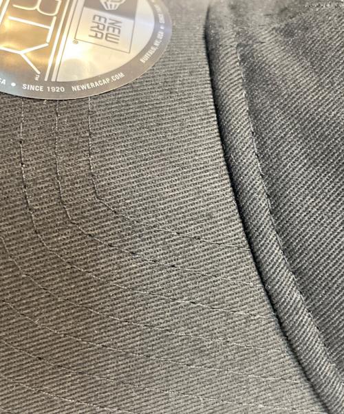 New Era（ニューエラ）New Era (ニューエラ) Yohji Yamamoto pour homme (ヨウジヤマモト プールオム) キャップ ブラックの古着・服飾アイテム