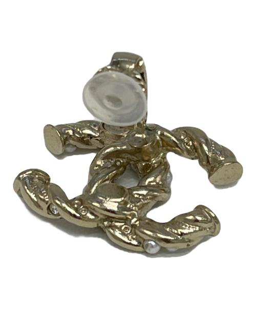 CHANEL（シャネル）CHANEL (シャネル) イヤリング ゴールド×ピンクの古着・服飾アイテム