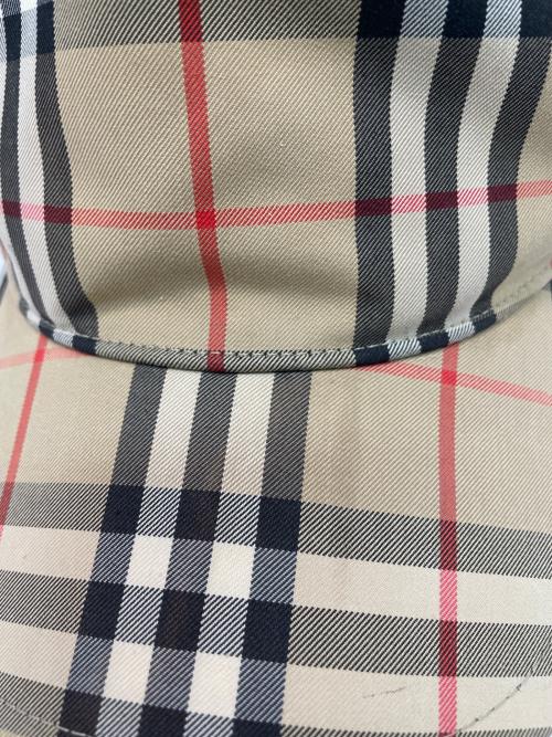BURBERRY LONDON（バーバリーロンドン）BURBERRY LONDON (バーバリーロンドン) 帽子 ブラウンの古着・服飾アイテム