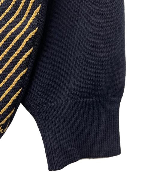 Burberry's（バーバリー）Burberry's (バーバリーズ) 厚手ニット ブラック×レッド サイズ:Ｌの古着・服飾アイテム