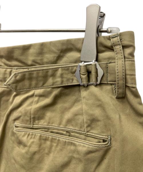 AURALEE（オーラリー）AURALEE (オーラリー) WASHED FINX LIGHT CHINO WIDE SHORTS オリーブ サイズ:4の古着・服飾アイテム