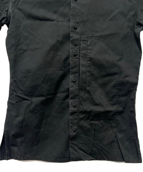Jean Paul GAULTIER CLASSIQUE（ジャンポールゴルチエクラシック）Jean Paul GAULTIER CLASSIQUE (ジャンポールゴルチエクラシック) 半袖シャツ ブラック サイズ:48の古着・服飾アイテム