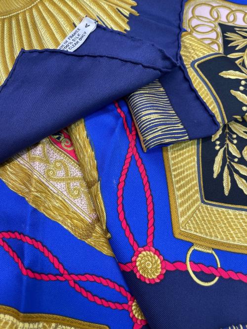 HERMES（エルメス）HERMES (エルメス) シルクスカーフ ブルーの古着・服飾アイテム