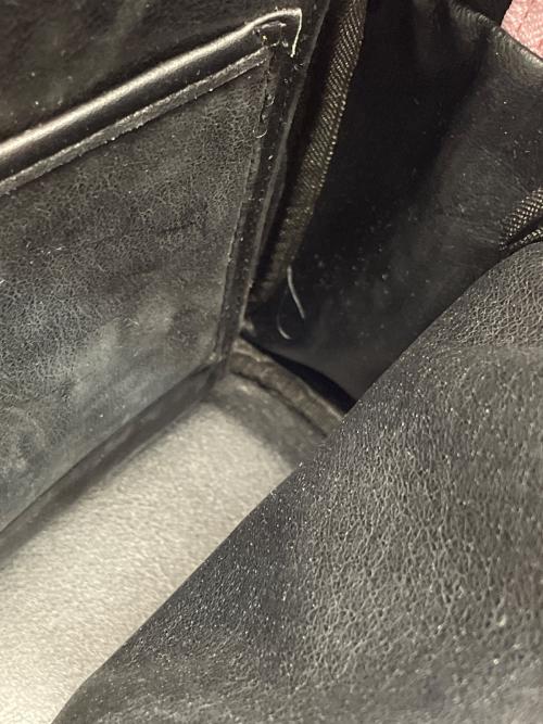 MCM（エムシーエム）MCM (エムシーエム) スタッズリュック ピンクの古着・服飾アイテム