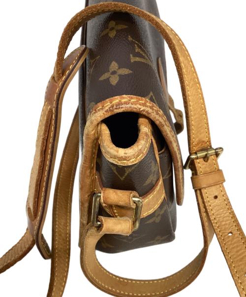 LOUIS VUITTON（ルイ ヴィトン）LOUIS VUITTON (ルイ ヴィトン) ショルダーバッグ ブラウンの古着・服飾アイテム