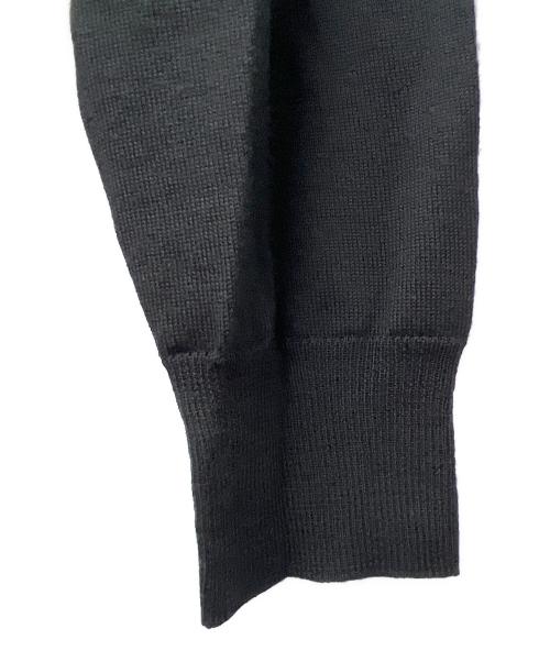 VERSACE（ヴェルサーチェ）VERSACE (ヴェルサーチェ) 薄手ニット ブラック サイズ:４６の古着・服飾アイテム