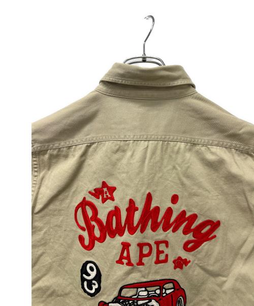 A BATHING APE（アベイシングエイプ）A BATHING APE (アベイシングエイプ) 半袖シャツ ブラウン サイズ:Ｌの古着・服飾アイテム