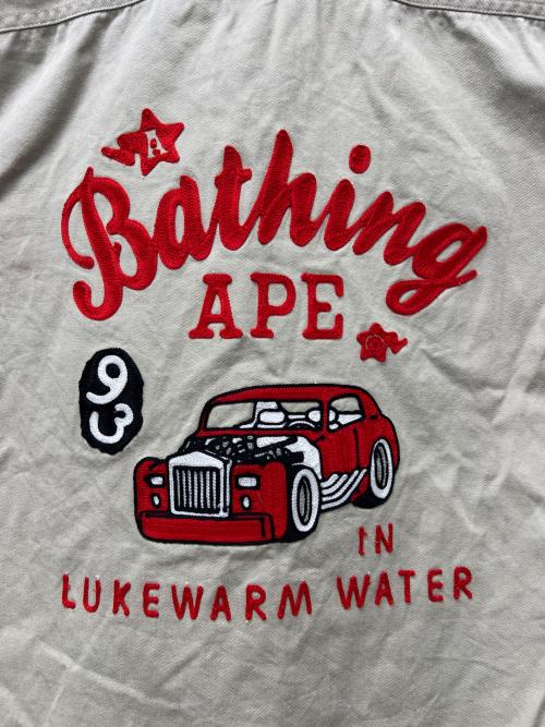 A BATHING APE（アベイシングエイプ）A BATHING APE (アベイシングエイプ) 半袖シャツ ブラウン サイズ:Ｌの古着・服飾アイテム