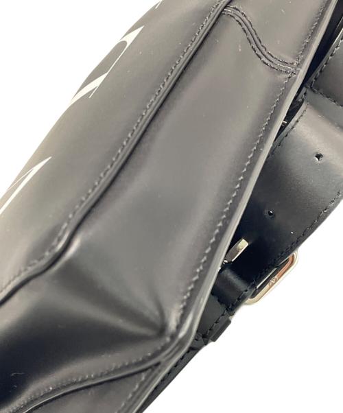 VALENTINO GARAVANI（ヴァレンティノ・ガラヴァーニ）VALENTINO GARAVANI (ヴァレンティノ・ガラヴァーニ) ウエストバッグ ブラックの古着・服飾アイテム