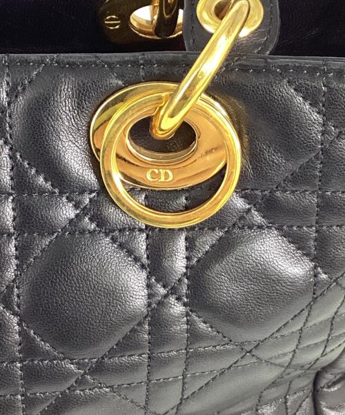 Christian Dior（クリスチャン ディオール）Christian Dior (クリスチャン ディオール) ハンドバッグ ブラック×ゴールドの古着・服飾アイテム