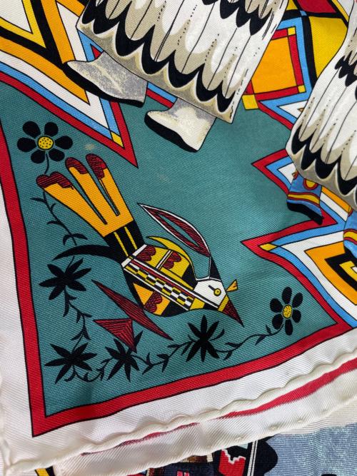 HERMES（エルメス）HERMES (エルメス) シルクスカーフ ホワイトの古着・服飾アイテム