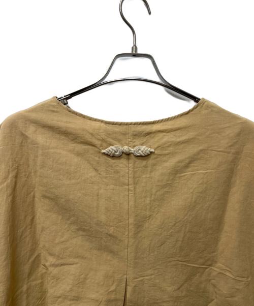 BEARDSLEY（ビアズリー）BEARDSLEY (ビアズリー) 長袖ワンピース ベージュ サイズ:FREEの古着・服飾アイテム