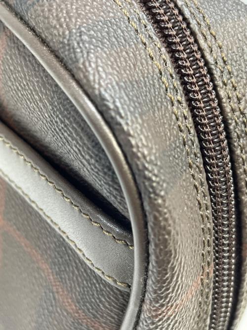 BURBERRY（バーバリー）BURBERRY (バーバリー) クラッチバッグ ブラウンの古着・服飾アイテム