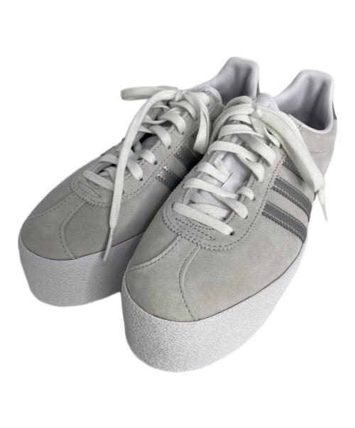 adidas（アディダス）adidas (アディダス) GAZELLE UP ホワイト サイズ:JP24の古着・服飾アイテム