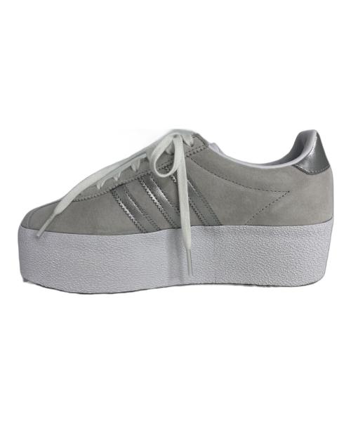 adidas（アディダス）adidas (アディダス) GAZELLE UP ホワイト サイズ:JP24の古着・服飾アイテム