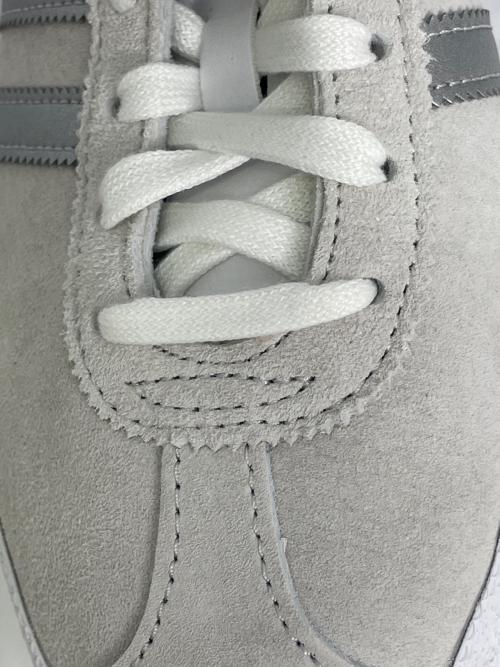 adidas（アディダス）adidas (アディダス) GAZELLE UP ホワイト サイズ:JP24の古着・服飾アイテム