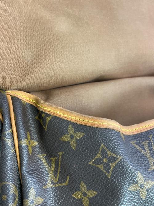 LOUIS VUITTON（ルイ ヴィトン）LOUIS VUITTON (ルイ ヴィトン) ソミュール30の古着・服飾アイテム