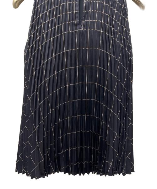 Salvatore Ferragamo（サルヴァトーレ フェラガモ）Salvatore Ferragamo (サルヴァトーレ フェラガモ) ノースリーブブラウス ネイビー サイズ:38の古着・服飾アイテム