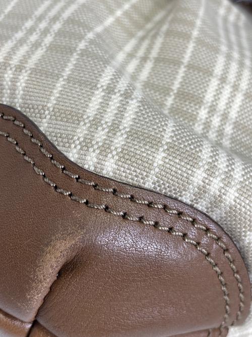 BURBERRY LONDON（バーバリーロンドン）BURBERRY LONDON (バーバリーロンドン) ショルダーバッグ ベージュの古着・服飾アイテム