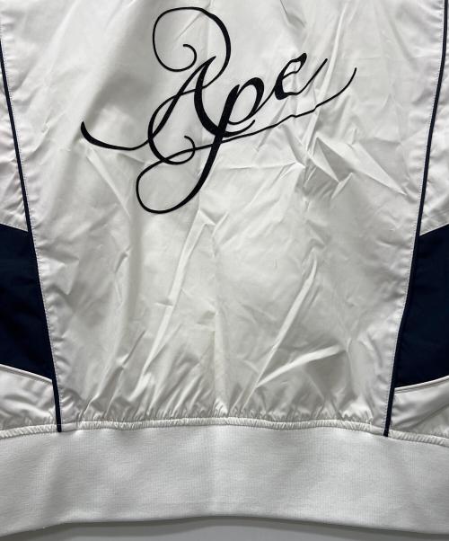 A BATHING APE（ア ベイシング エイプ）A BATHING APE (ア ベイシング エイプ) 長袖カットソー ホワイト×ネイビー サイズ:Ｓの古着・服飾アイテム