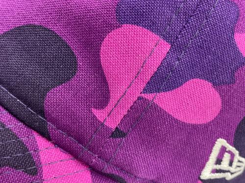 A BATHING APE（ア ベイシング エイプ）A BATHING APE (ア ベイシング エイプ) New Era (ニューエラ) 帽子 パープルの古着・服飾アイテム