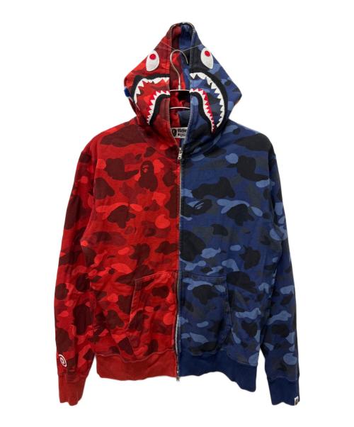 A BATHING APE（ア ベイシング エイプ）A BATHING APE (ア ベイシング エイプ) ジップパーカー レッド×ブルー サイズ:Ｌの古着・服飾アイテム
