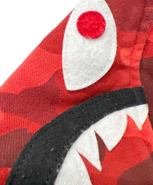 A BATHING APE（ア ベイシング エイプ）A BATHING APE (ア ベイシング エイプ) ジップパーカー レッド×ブルー サイズ:Ｌの古着・服飾アイテム