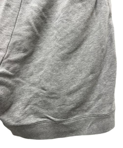 MONCLER（モンクレール）MONCLER (モンクレール) ハーフパンツ グレー サイズ:Ｍの古着・服飾アイテム