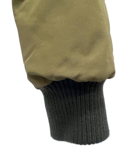 CANADA GOOSE（カナダグース）CANADA GOOSE (カナダグース) ダウンジャケット オリーブ サイズ:Ｓの古着・服飾アイテム