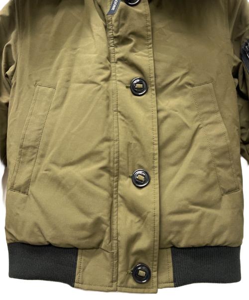 CANADA GOOSE（カナダグース）CANADA GOOSE (カナダグース) ダウンジャケット オリーブ サイズ:Ｓの古着・服飾アイテム